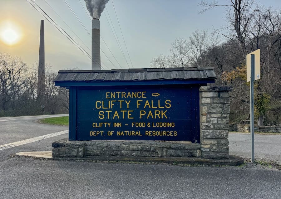 Image of the entrance sign to Clifty Falls State Park in Madison, Indiana