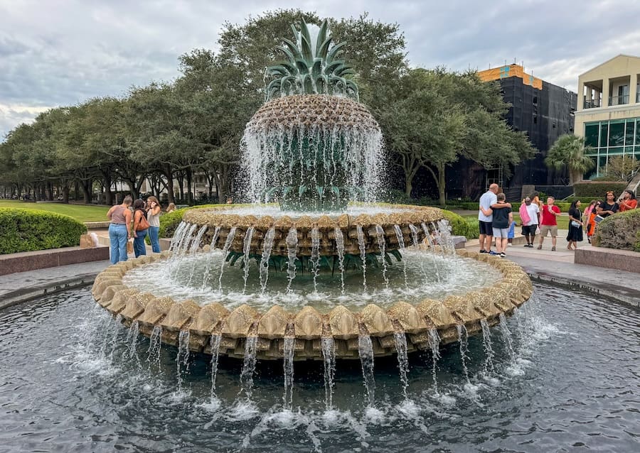 Image of the famous pineapple-shaped fountain in Waterfront Park - One Day in Charleston